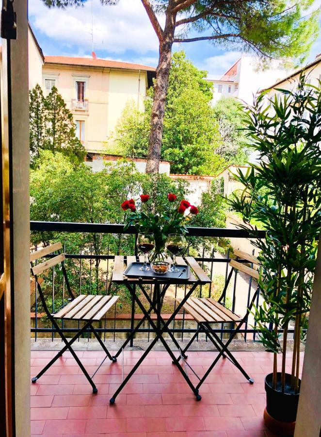 Florence Libertà apartment with balcony Florença Exterior foto