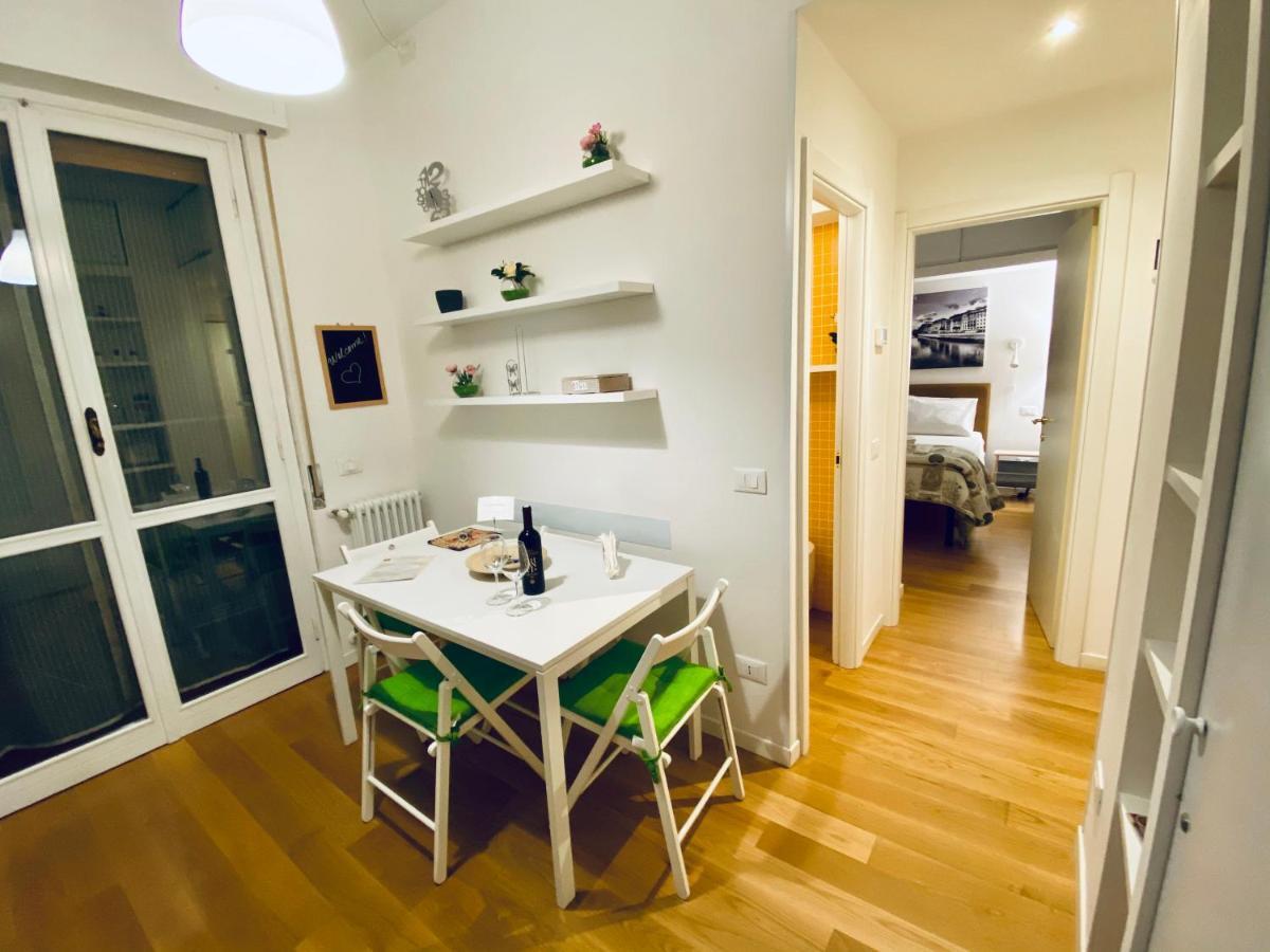 Florence Libertà apartment with balcony Florença Exterior foto